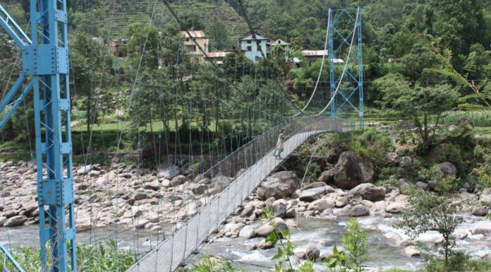 समुन्द्रटारको ऐतिहासिक झोलुङ्गे पुल जोगाउन अधिवक्ता रामेश्वर भण्डारीको आग्रह, दुप्चेश्वर गाउँपालिकालाई तत्काल चासो लिन माग